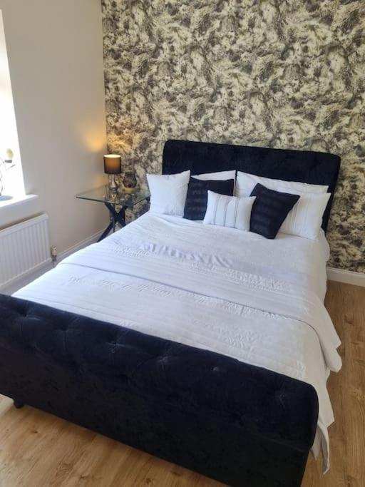 Somers Lodge Leicester Extérieur photo
