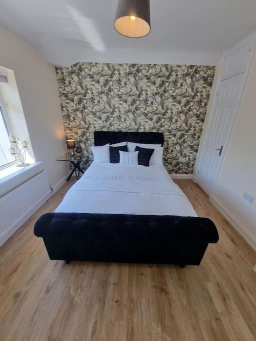 Somers Lodge Leicester Extérieur photo